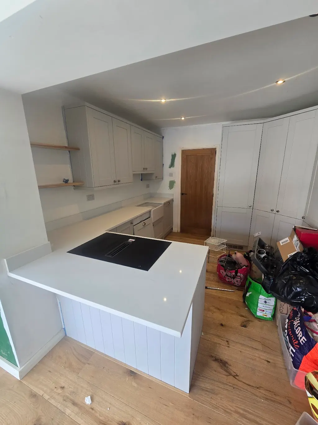 Kitchen renovation and small extension by Roman City Construction
